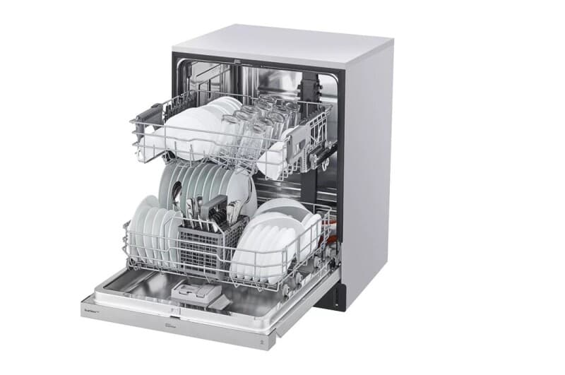 Front Control Smart Wi-fi Enabled Dishwasher With Quadwash™ view 10