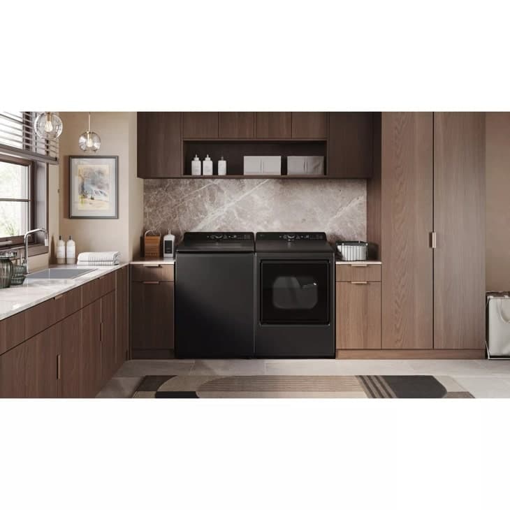 7.3 Cu. Ft. Ultra Large Capacity Rear Control Electric Dryer With Easyload™ Door And Ai Sensing view 7