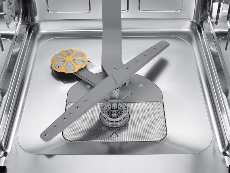 Bespoke AI Dishwasher with StormWash+™ BESPOKE Design and Energy Efficiency Built under – Stainless Steel view 10