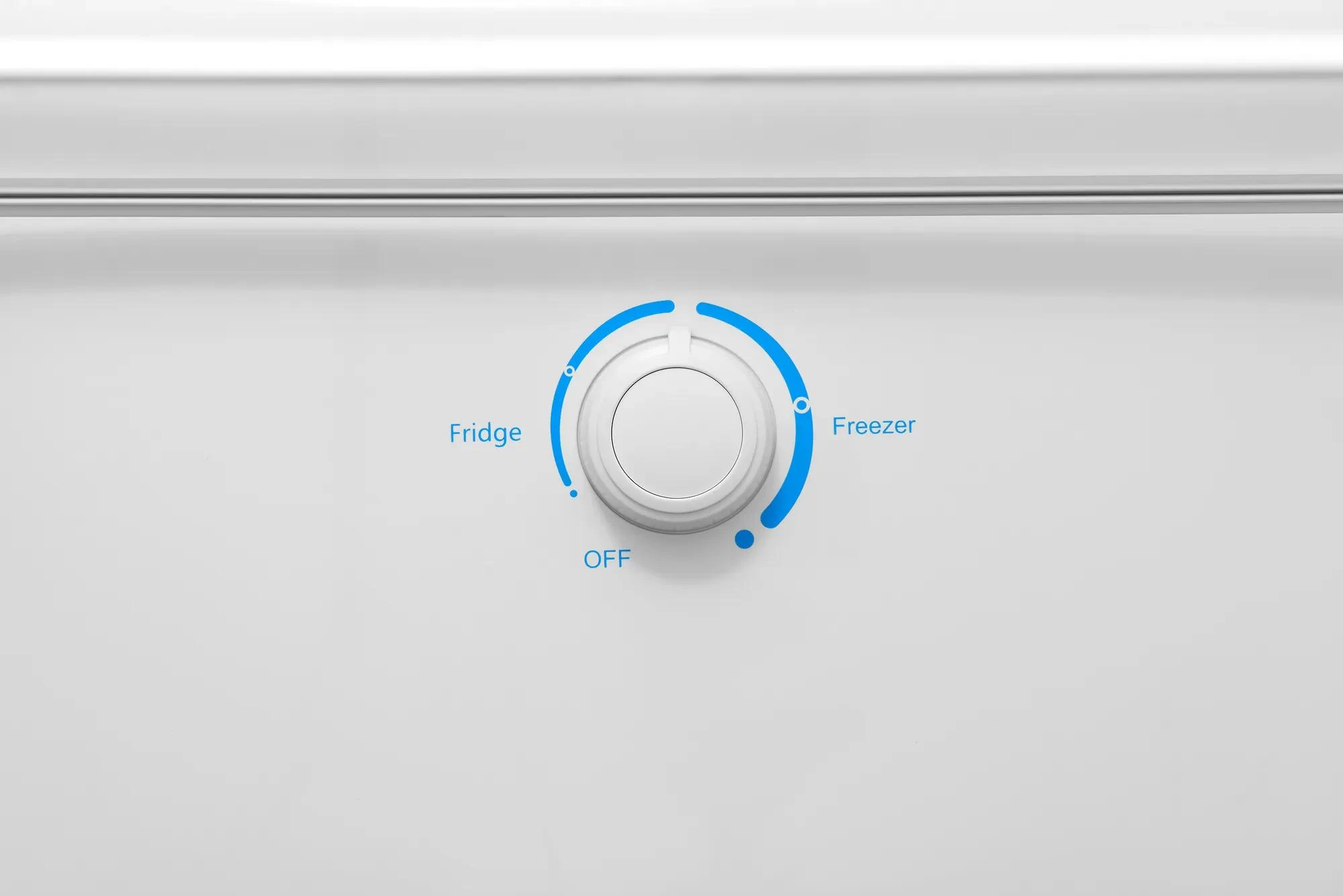 13 Cu. Ft. Garage Ready Upright Freezer view 5
