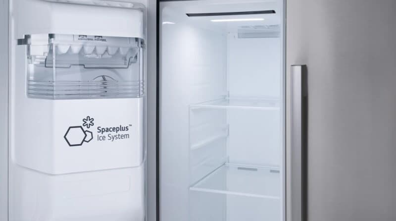 27 Cu. Ft. Standard-depth, Side-by-side Refrigerator, With Ice And Water And Bar Handle Design view 8