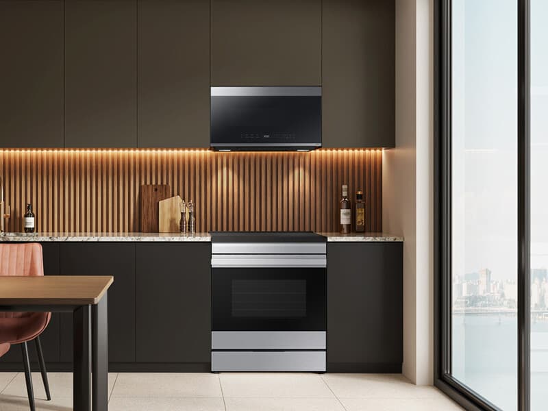 Bespoke Smart Over-the-Range Microwave 2.1 cu. ft. in Stainless Steel with Edge to Edge Glass Dispay view 5