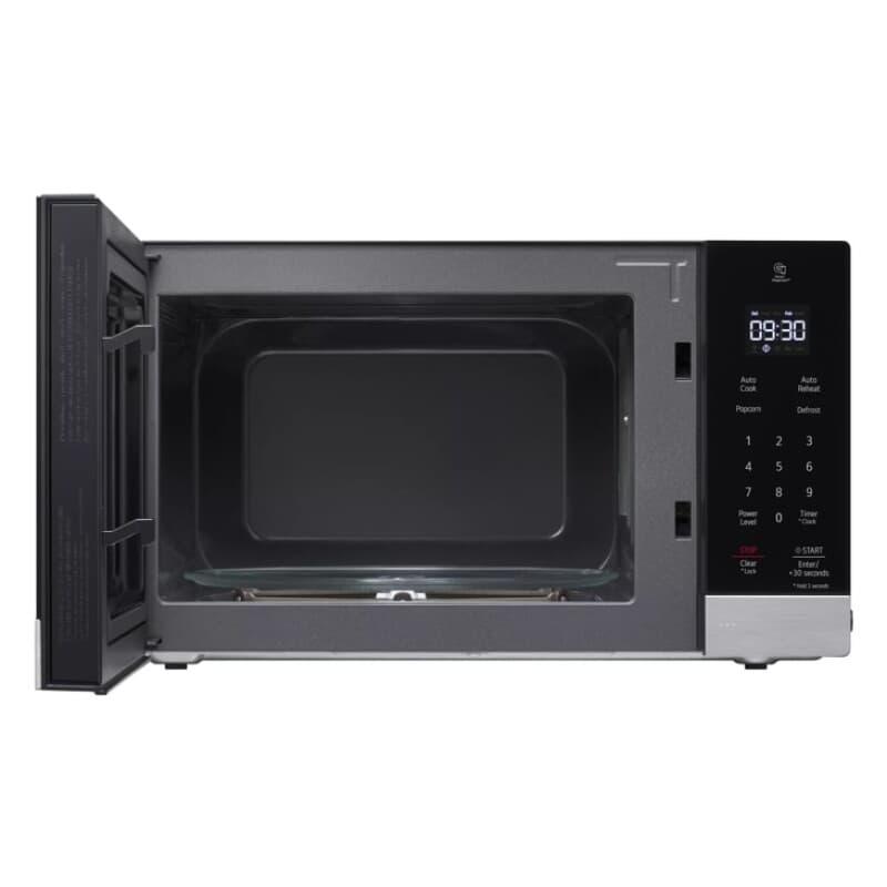 0.9 Cu. Ft. Neochef™ Countertop Microwave With Smart Inverter view 4