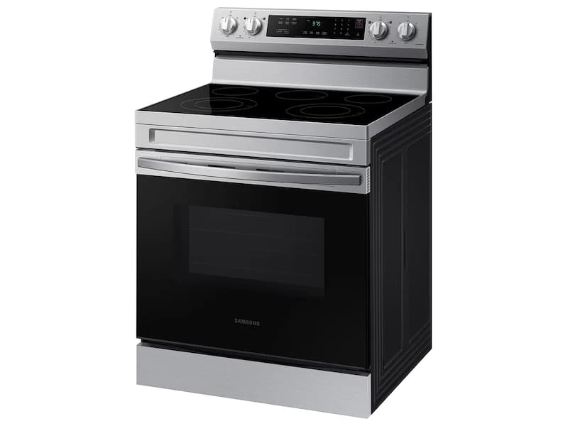Freestanding Electric Range view 7