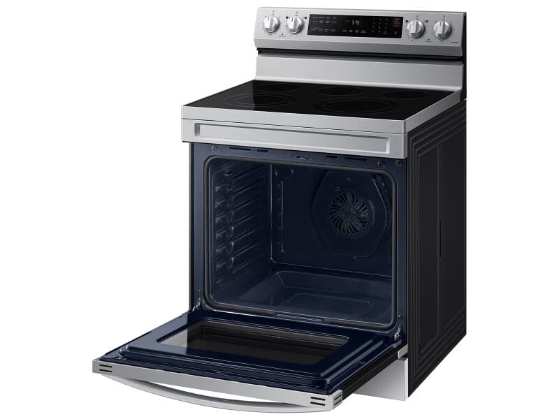 Freestanding Electric Range view 10