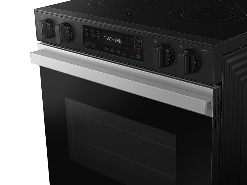 Bespoke Smart Slide-In Electric Range 6.3 cu. ft. in Stainless Steel with Safety Knobs view 10