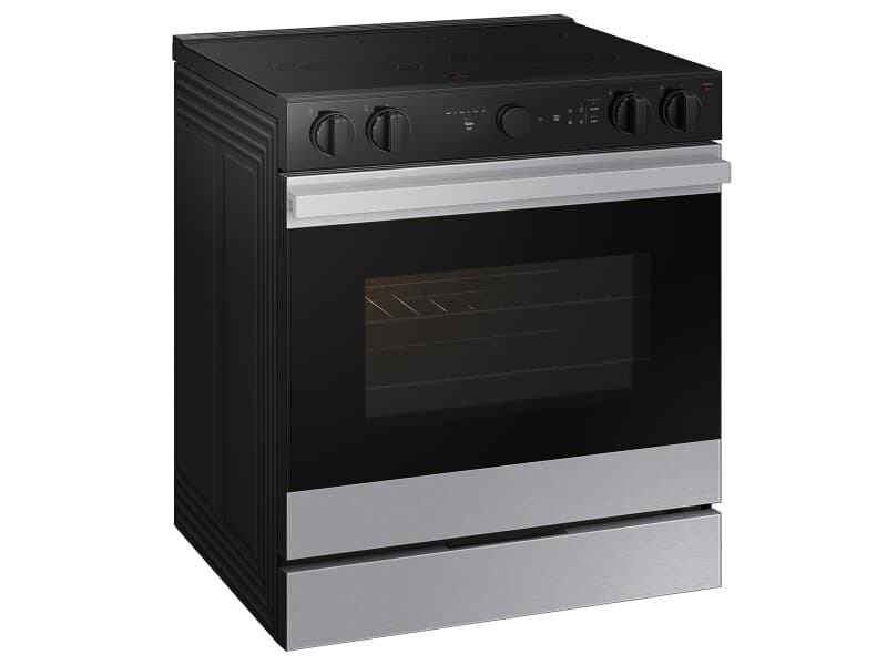 Bespoke 6.3 cu. ft. Smart Slide-In Electric Range with Air Sous Vide & Air Fry in Stainless Steel view 4