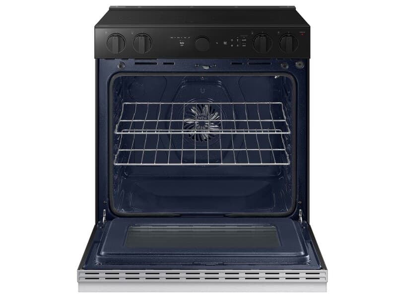 Bespoke Smart Slide-In Electric Range 6.3 cu. ft. in Stainless Steel with Air Sous Vide & Air Fry - ENERGY STAR® view 5