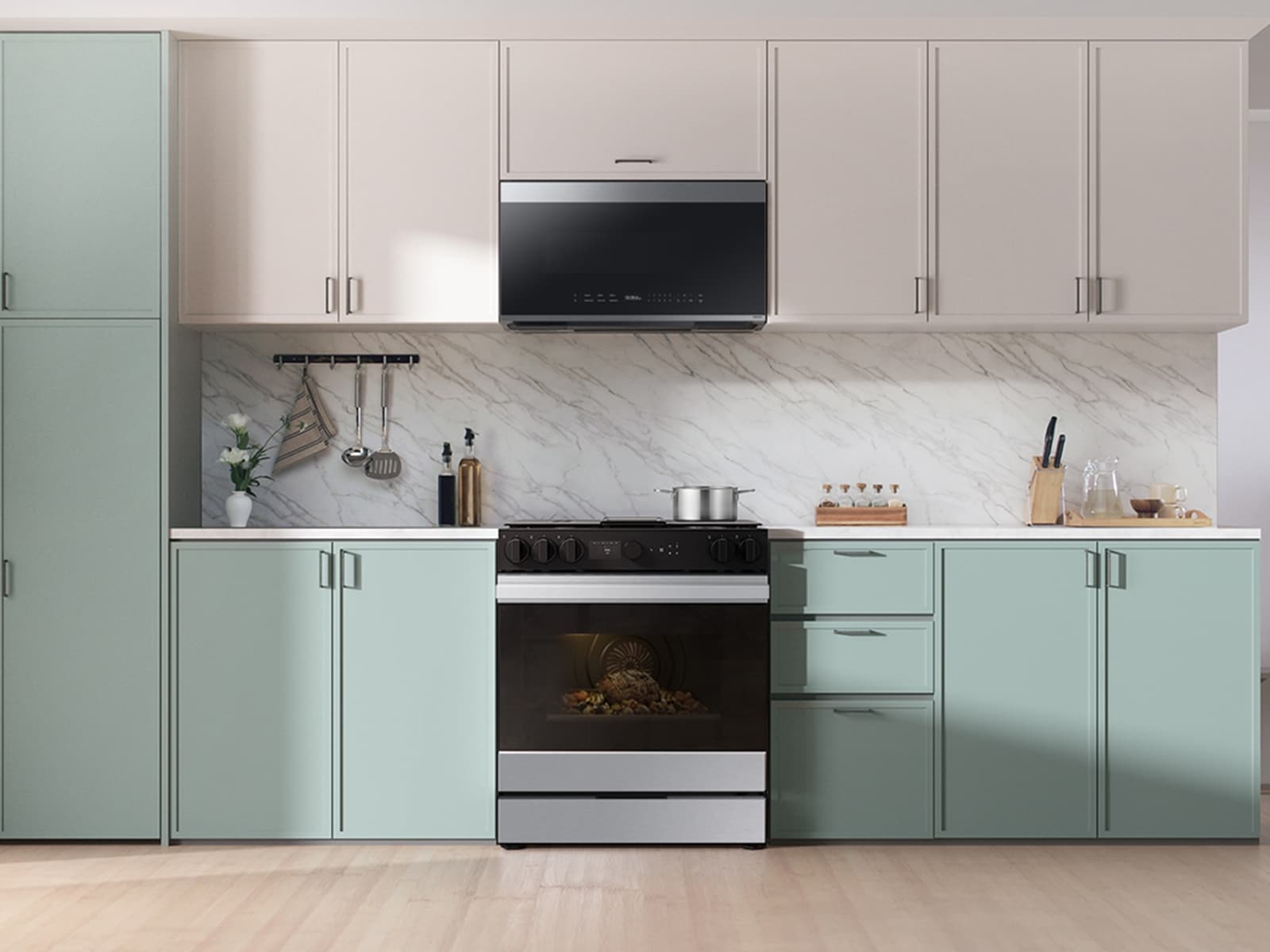 Bespoke Smart Slide-In Gas Range 6.0 cu. ft. in Stainless Steel with Smart Oven Camera & Illuminated Safety Knobs view 9
