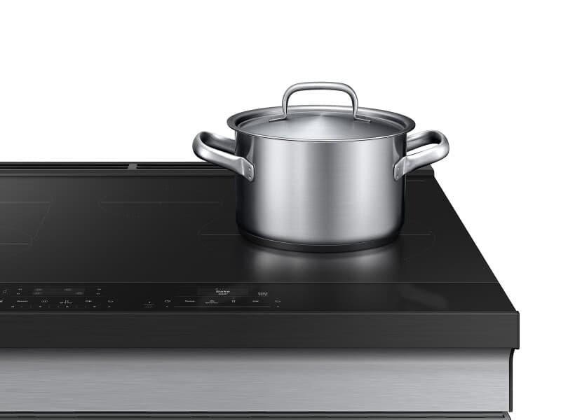 Bespoke 6.3 cu. ft. Smart Slide-In Induction Range with Ambient Edge Lighting™ & Air Sous Vide in Stainless Steel view 10