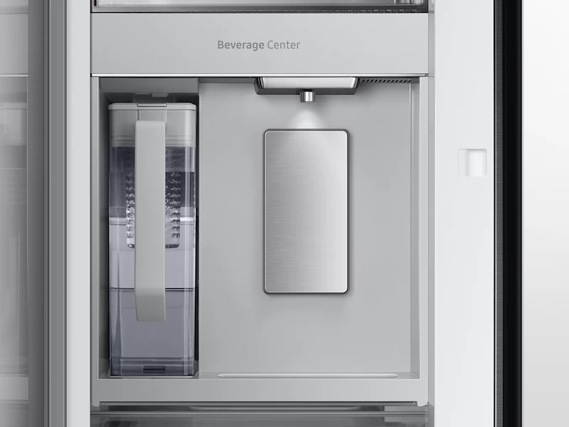 Bespoke 3-Door French Door Refrigerator (24 cu. ft.) with Beverage Center™ in White Glass view 7