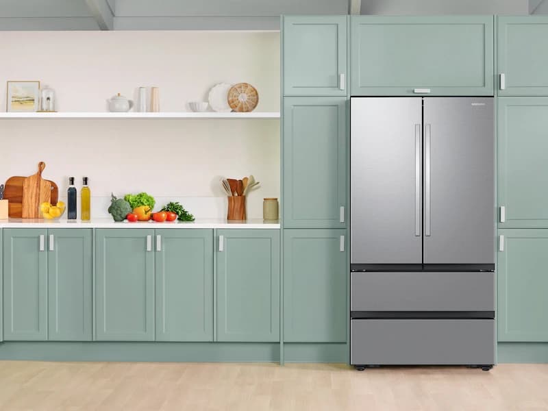 31 cu. ft. Mega Capacity 4-Door French Door Refrigerator with Dual Auto Ice Maker in Stainless Steel view 3