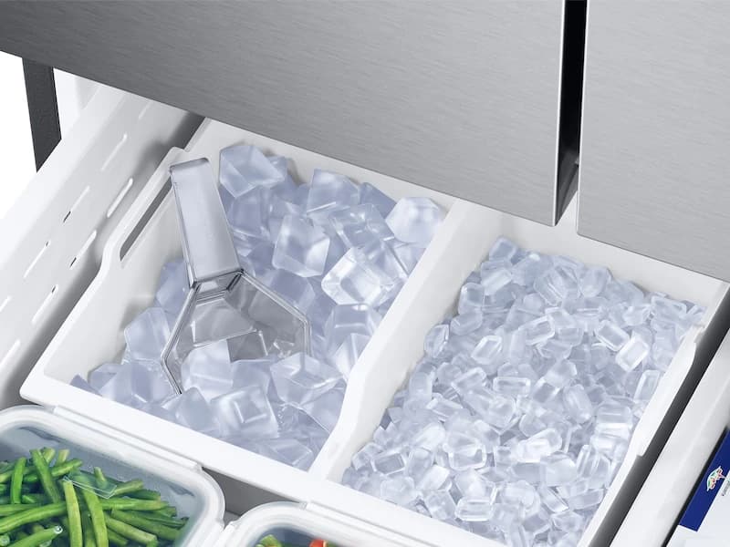 31 cu. ft. Mega Capacity 4-Door French Door Refrigerator with Dual Auto Ice Maker in Stainless Steel view 8
