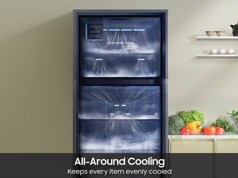 18 cu. ft. Top Freezer Refrigerator with Ice Maker in Stainless Steel view 4