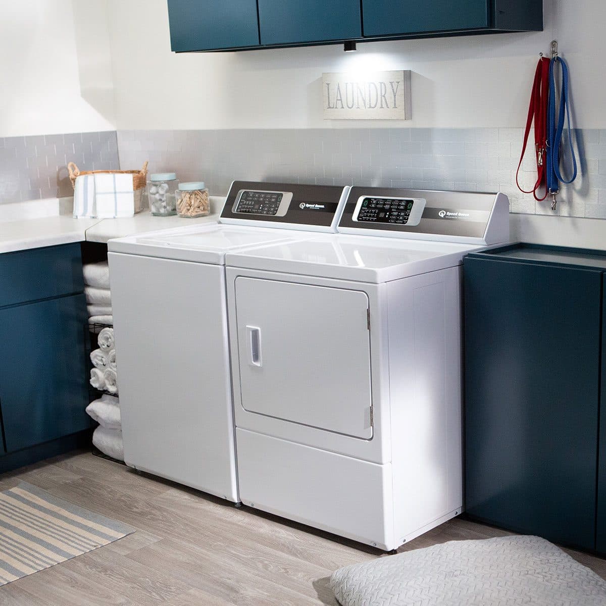 TR7 Ultra-Quiet Top Load Washer with Speed Queen® Perfect Wash™ and Delayed Lid-Lock view 5