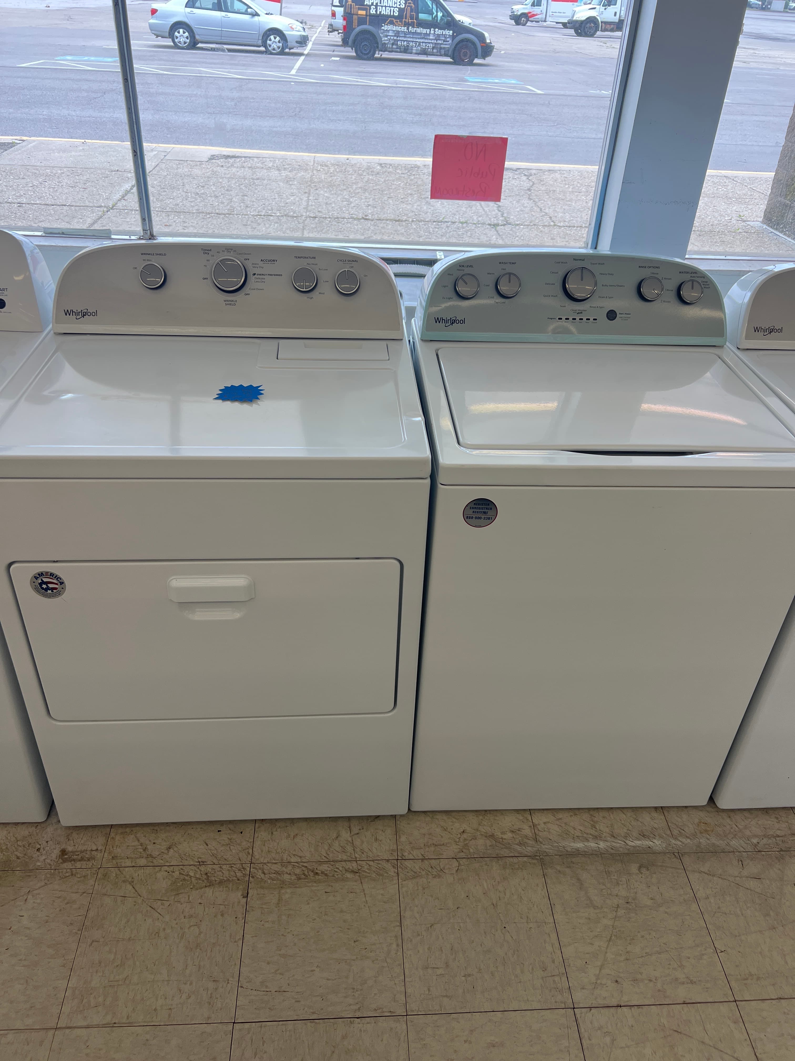 Whirlpool Washer and Dryer Set