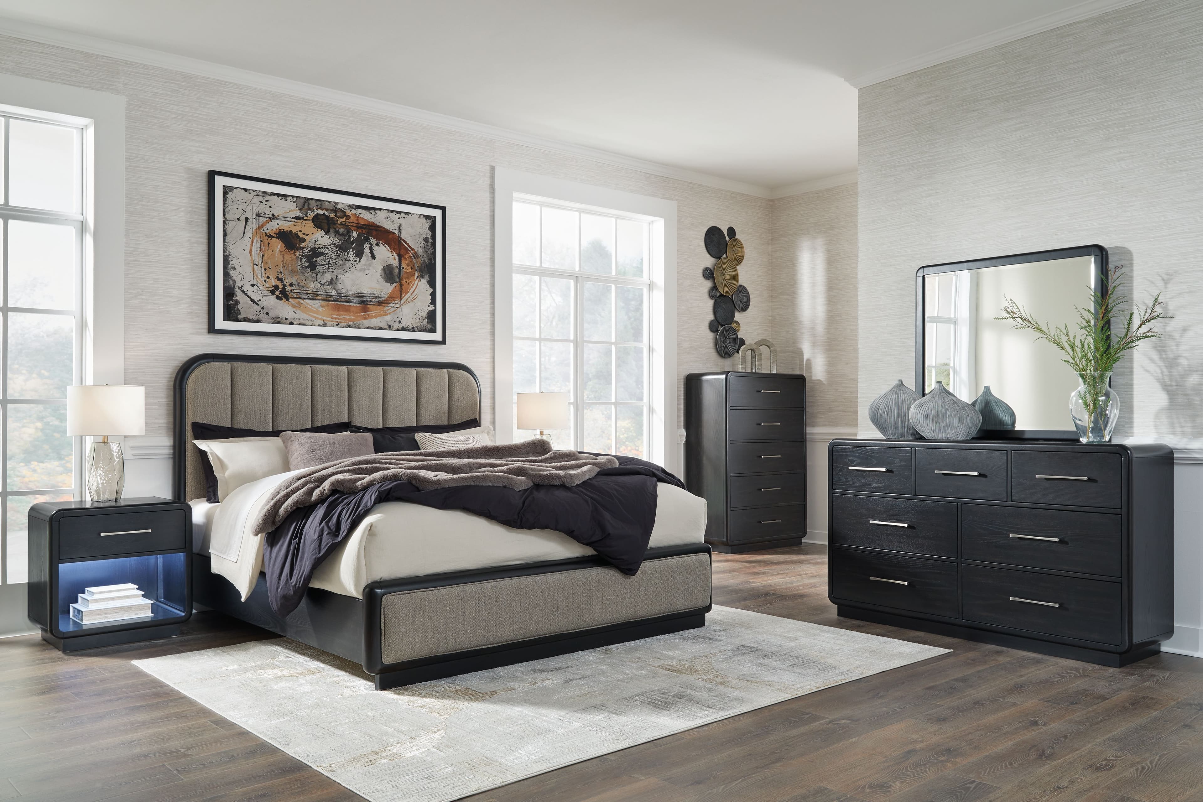 Rowanbeck - 7 Pc. - Dresser, Mirror, Chest, King Upholstered Panel Bed, 2 Nightstands - Gray / Black