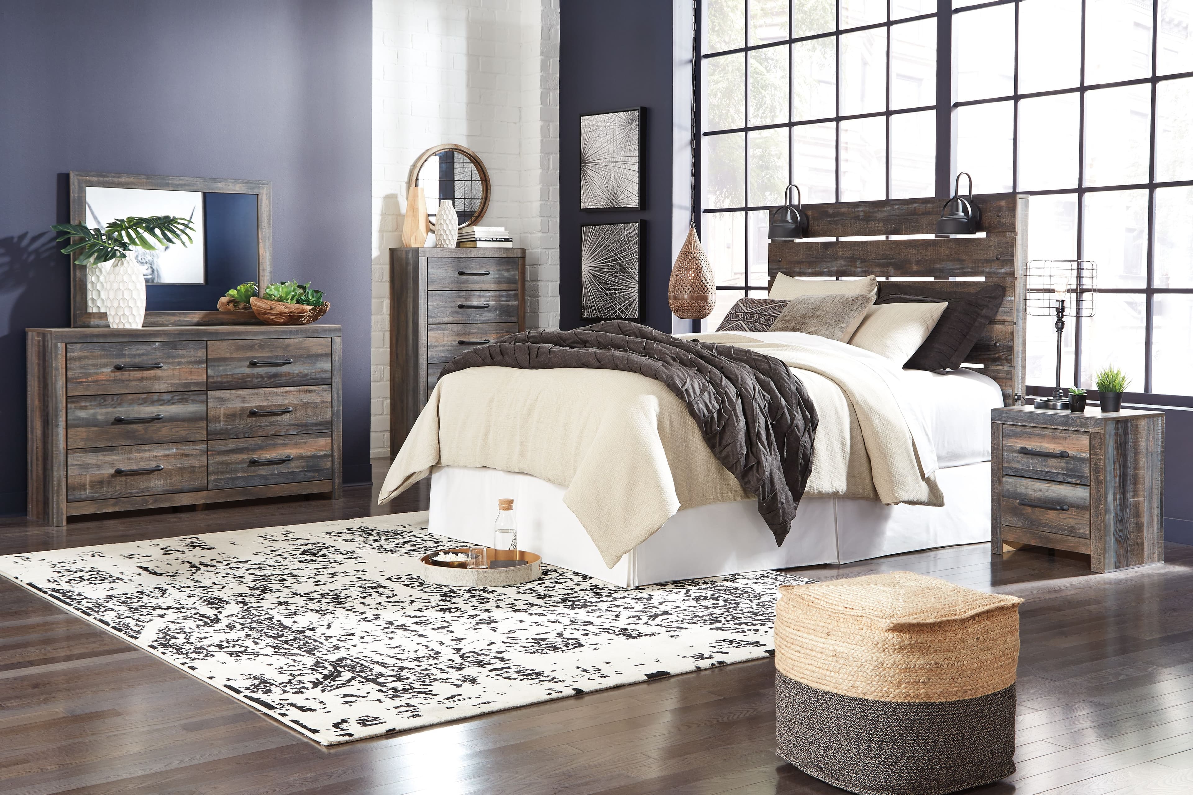 6 Pc. · Dresser, Mirror, Chest, Queen Panel Headboard, Nightstand, Bed Frame · Dark Gray