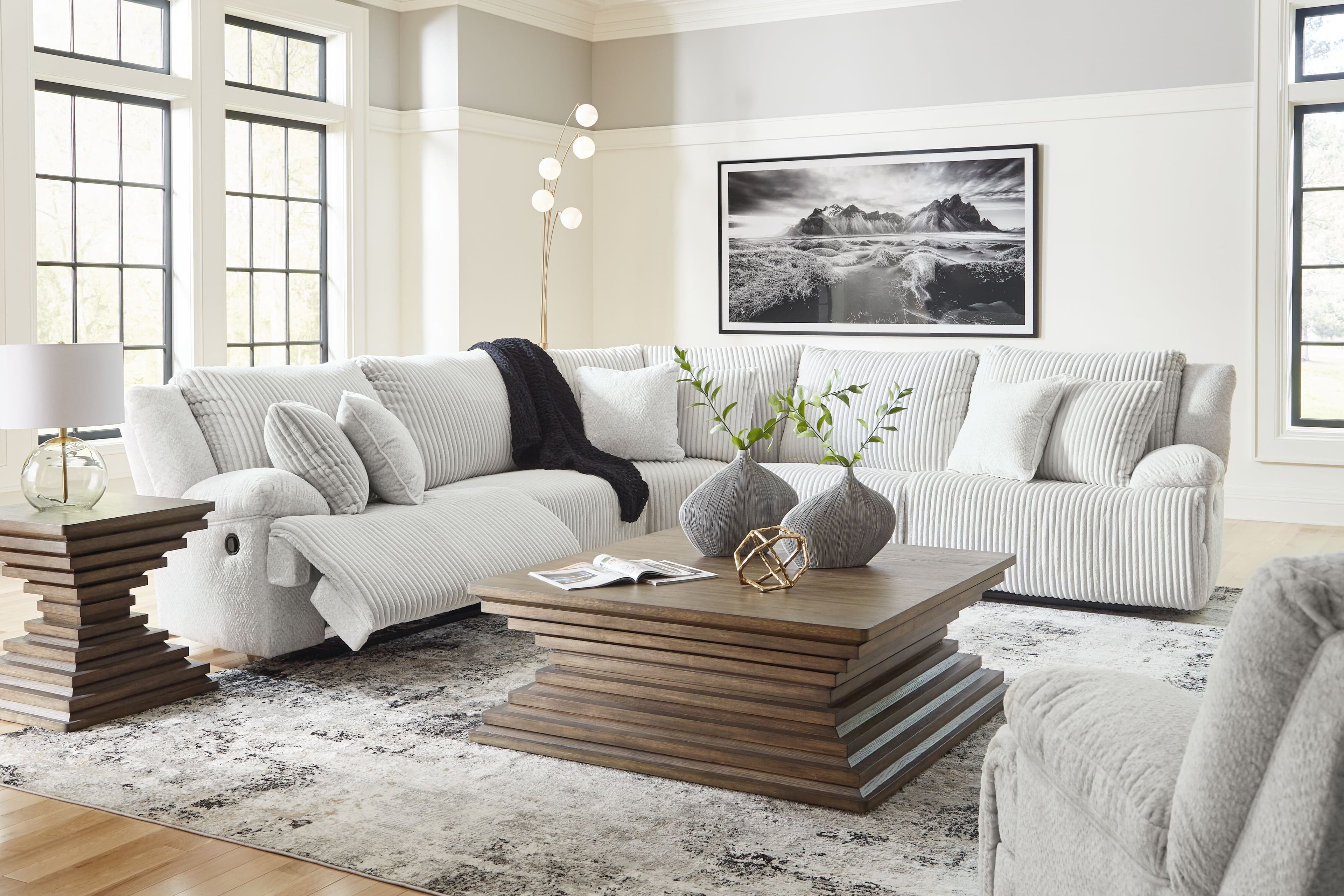 Top Tier - 6 Pc. - 5-Piece Reclining Sectional, Rocker Recliner - Alloy