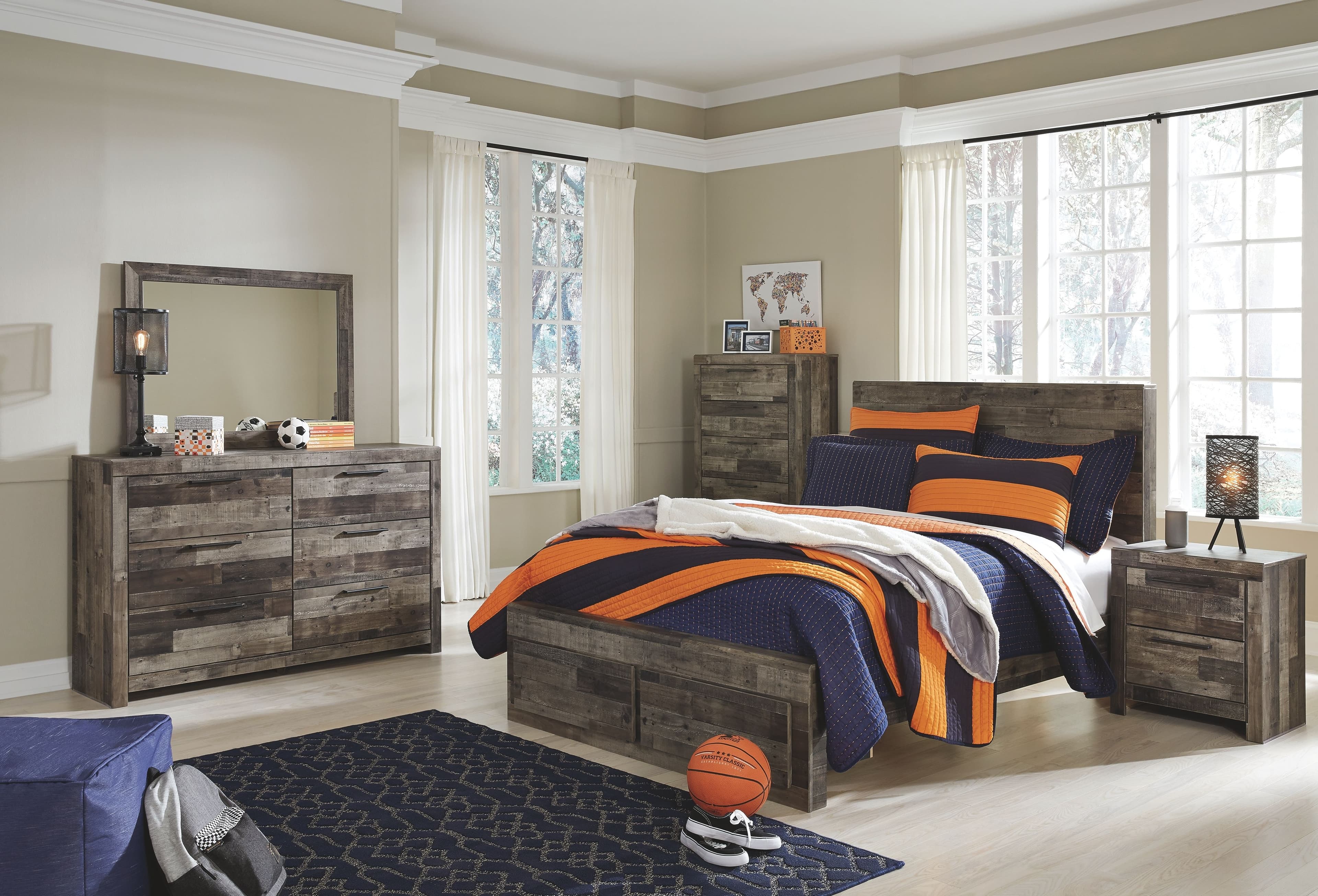 9 Pc. · Dresser, Mirror, Chest, Full Panel Bed with 2 Storage Drawers, 2 Nightstands