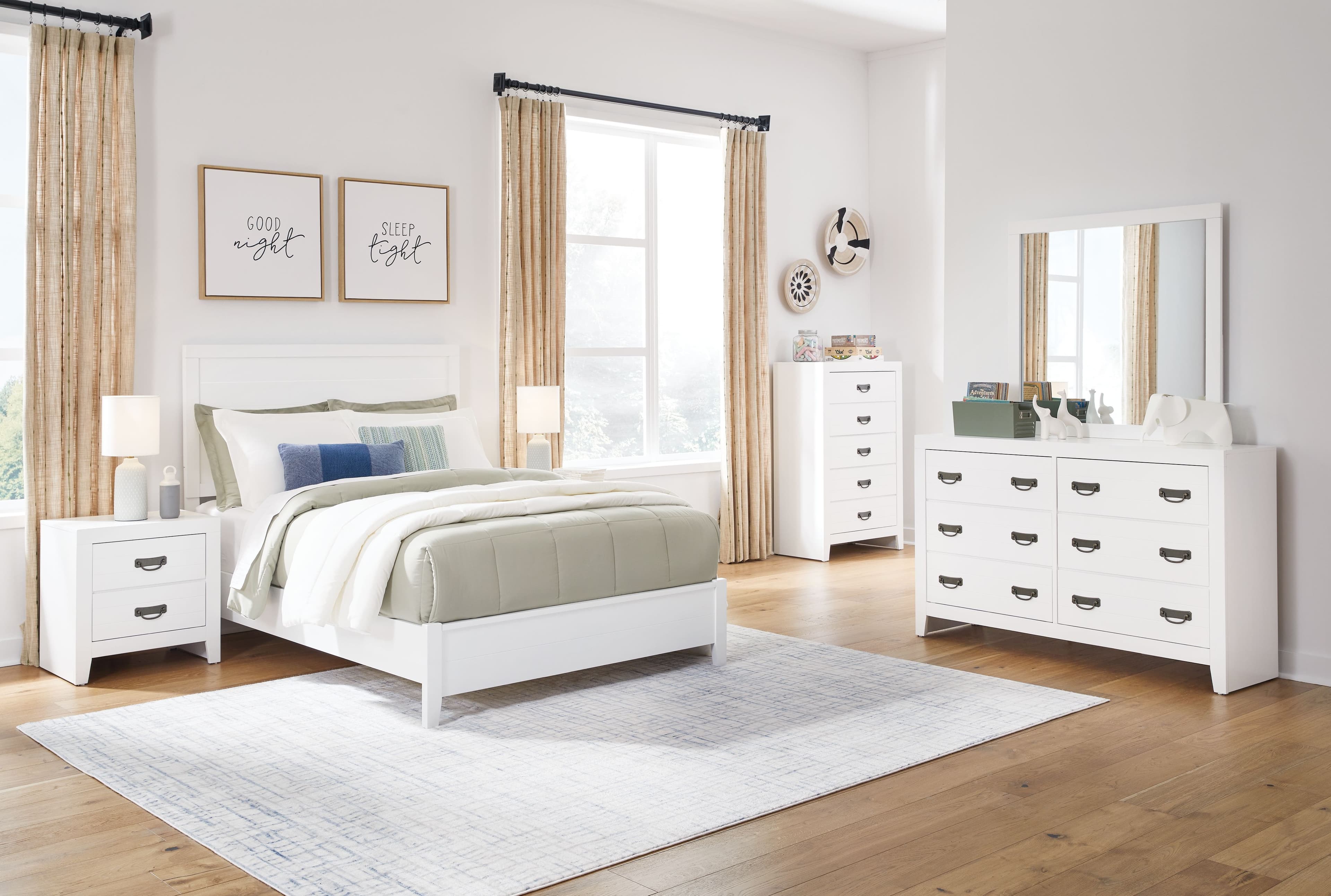 5 Pc. · Dresser, Mirror, Chest, Full Panel Bed