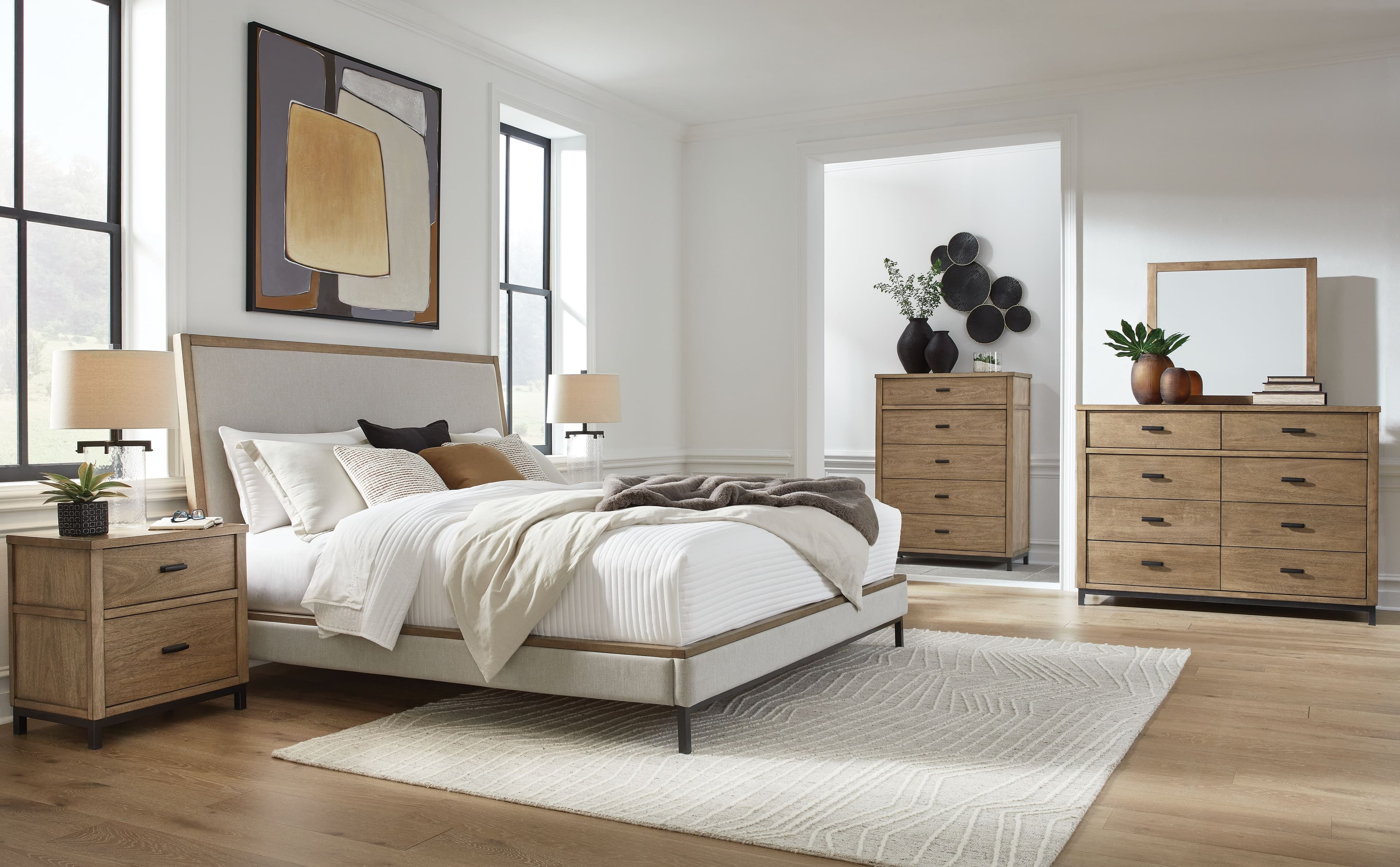Tomtyn - 5 Pc. - Dresser, Mirror, Chest, Queen Upholstered Bed - Light Brown