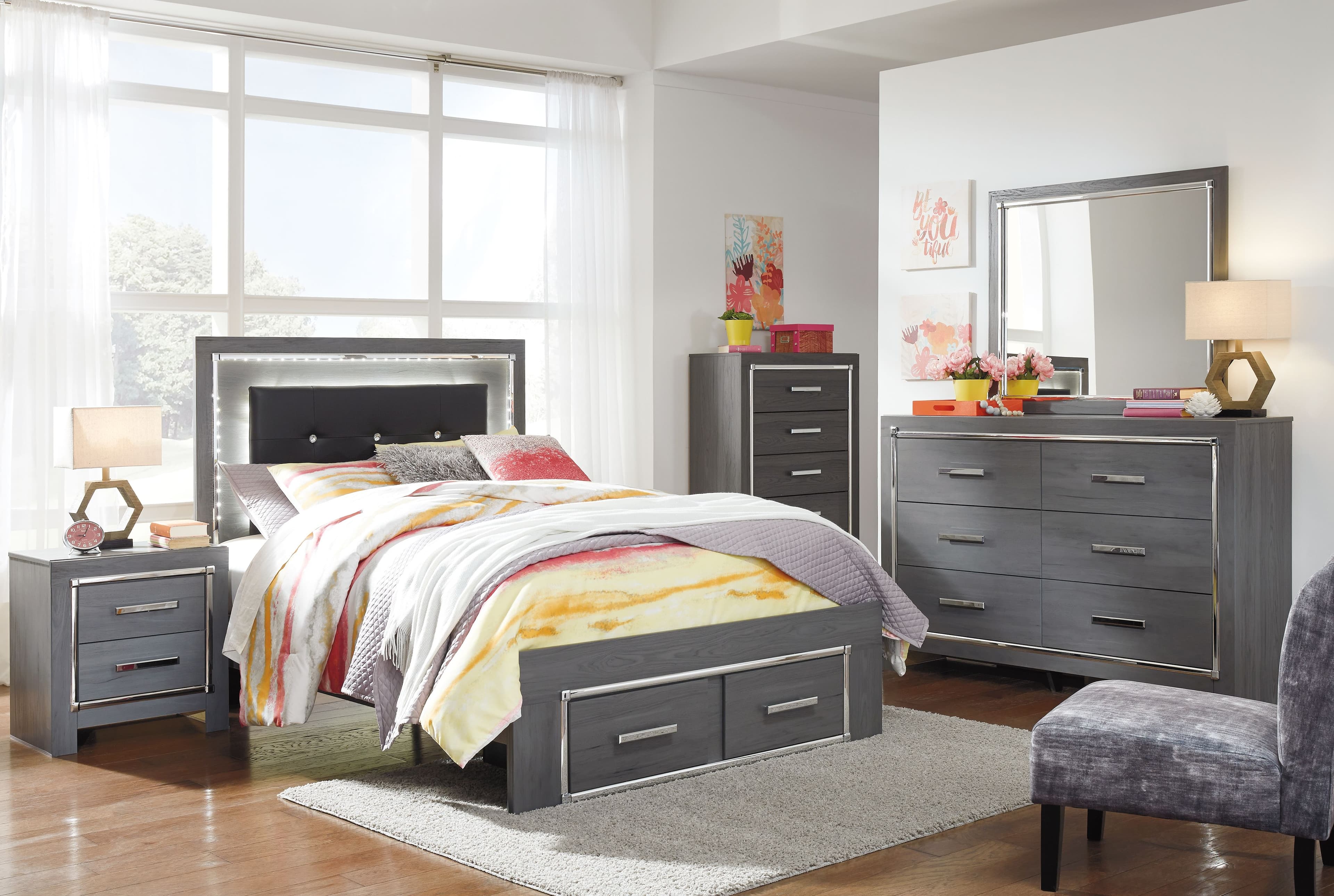 6 Pc. · Dresser, Mirror, Chest, Full Panel Bed with 2 Storage Drawers
