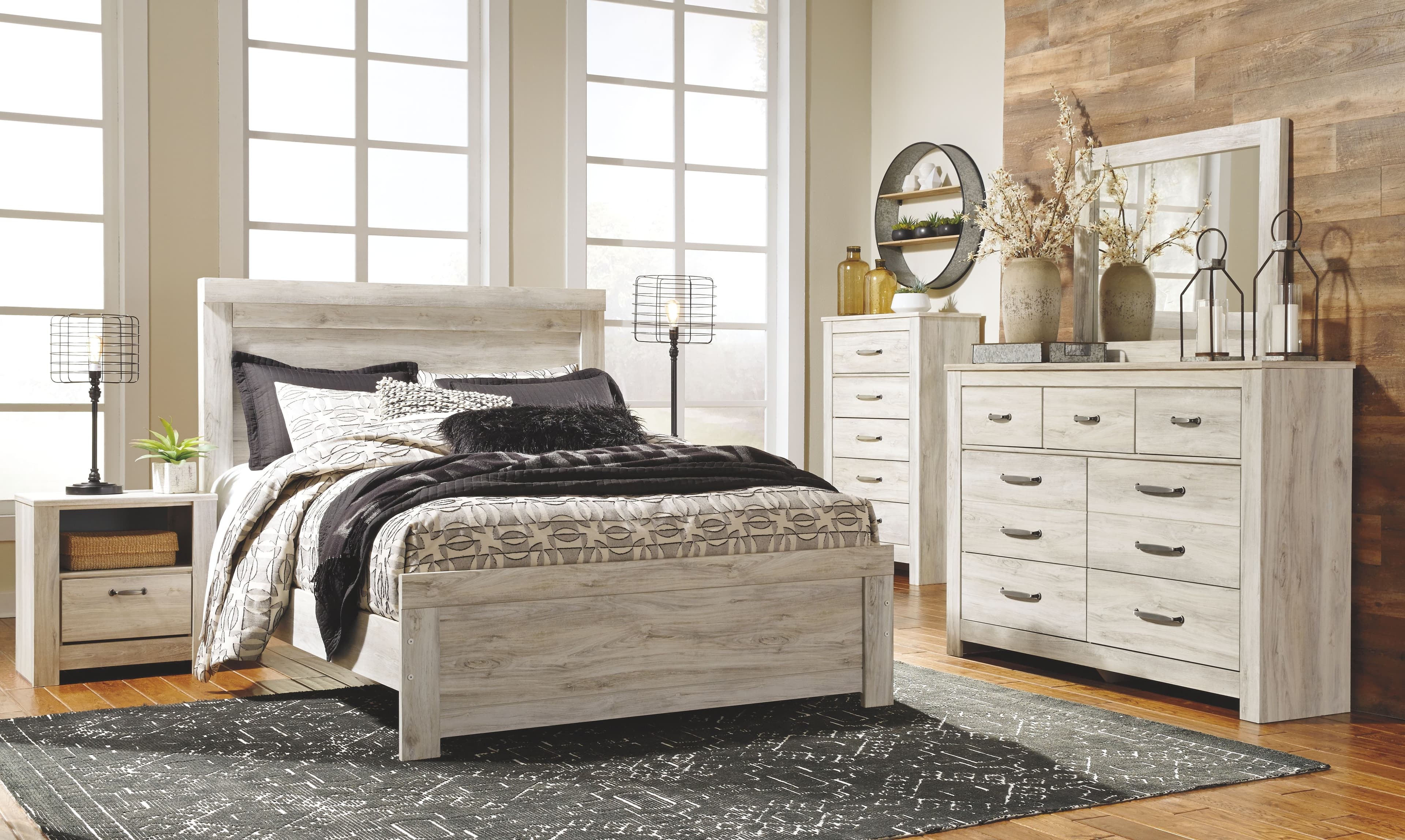 Bellaby - 6 Pc. - Dresser, Mirror, Chest, Queen Panel Bed - Whitewash