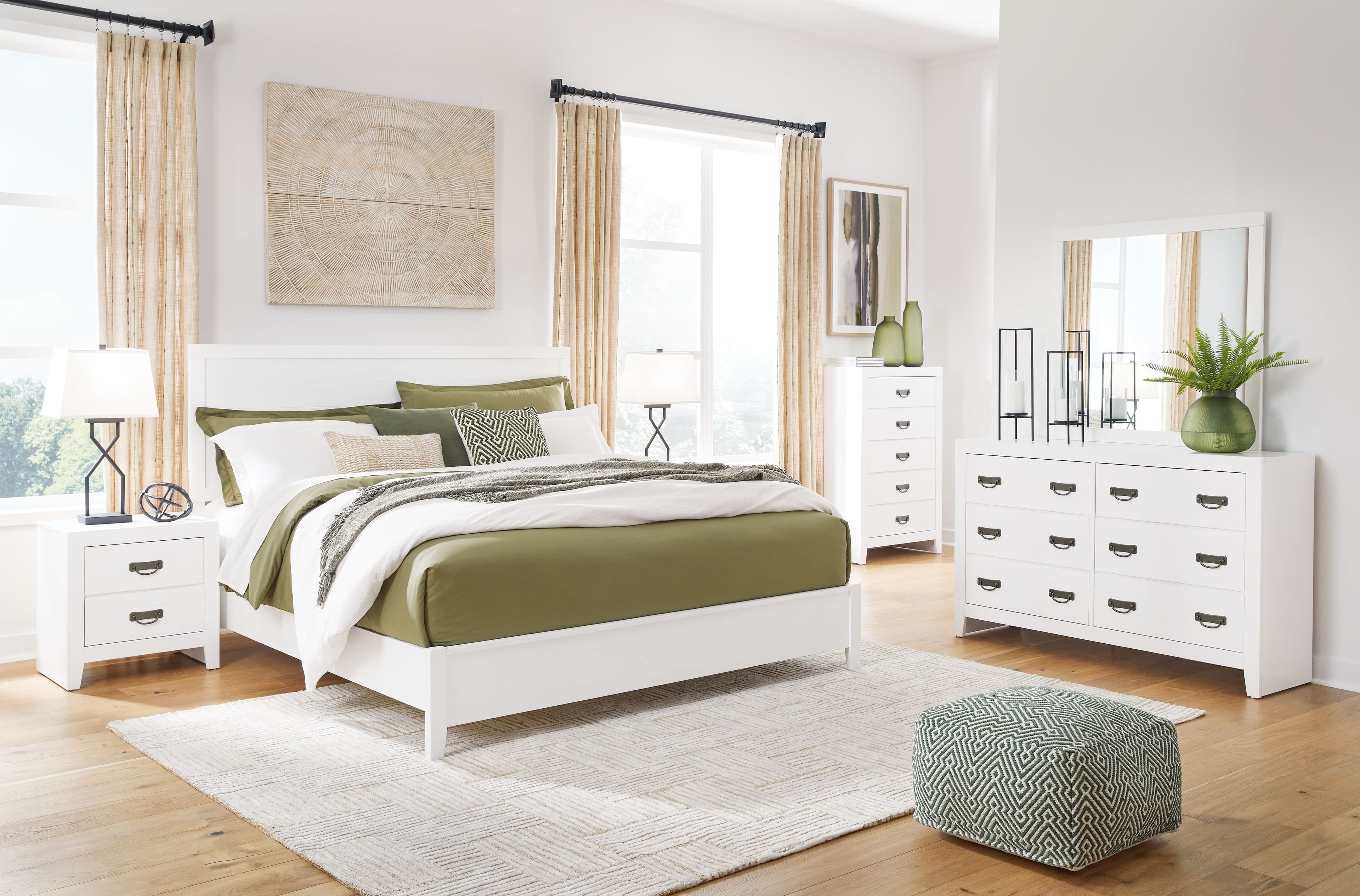 Binterglen - 7 Pc. - Dresser, Mirror, Chest, King Panel Bed, 2 Nightstands - White