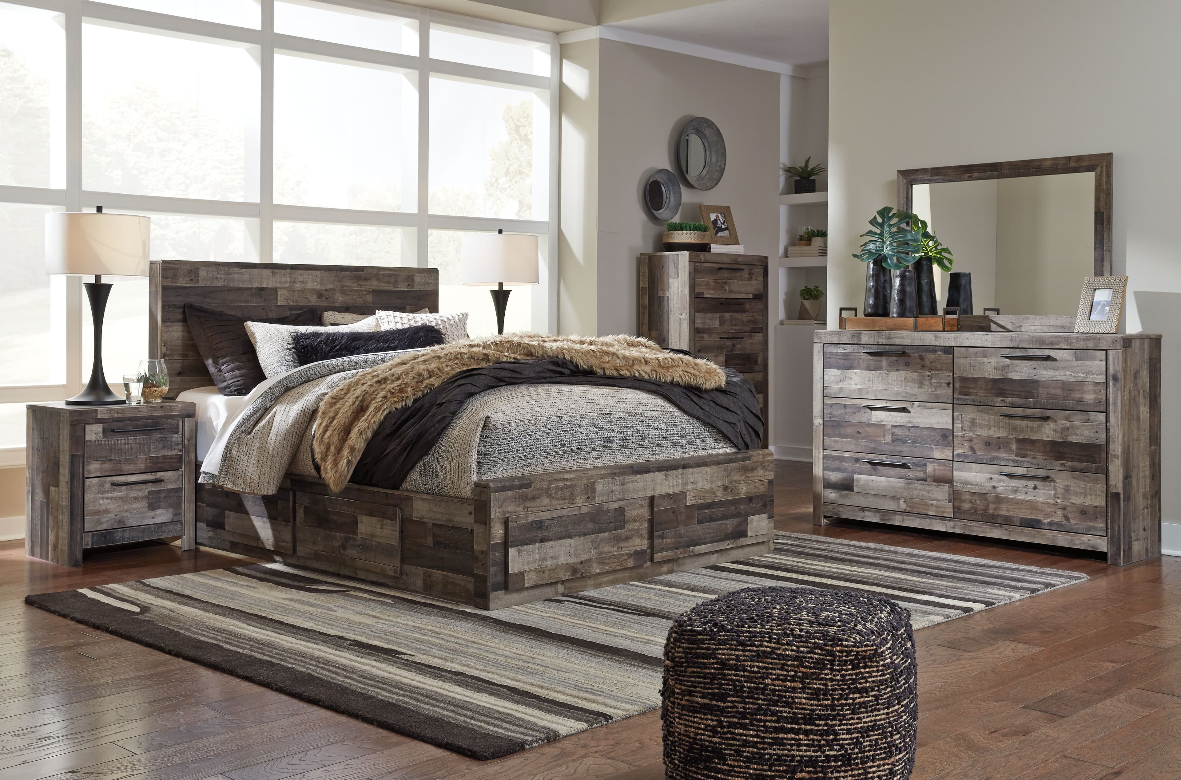 Queen Panel Bed With 4 Storage Drawers · 8 Pc. · Dresser, Mirror, Chest, Queen Bed · Multi Gray