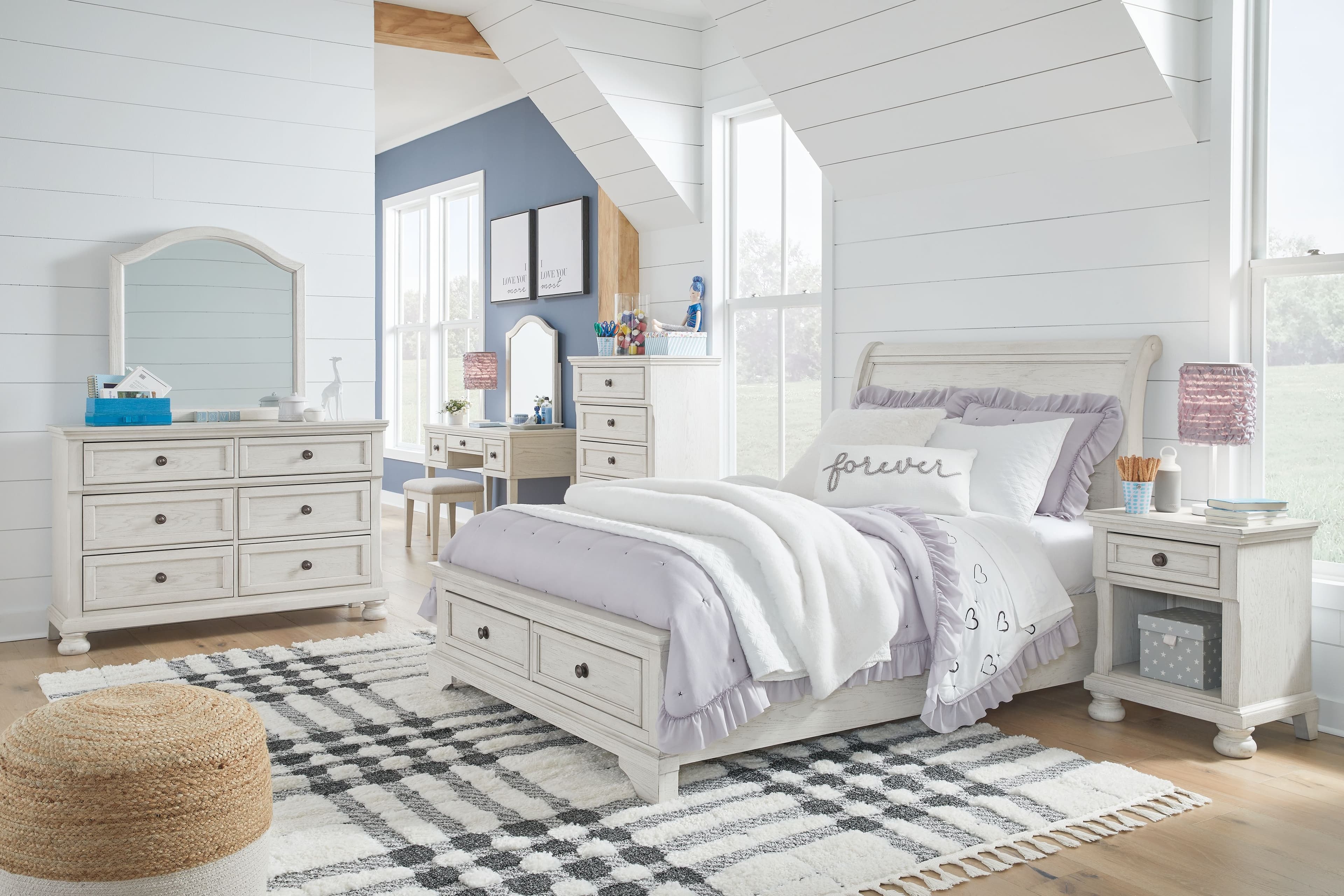 10 Pc. · Dresser, Mirror, Chest, Full Sleigh Storage Bed, 2 Nightstands, Vanity Set